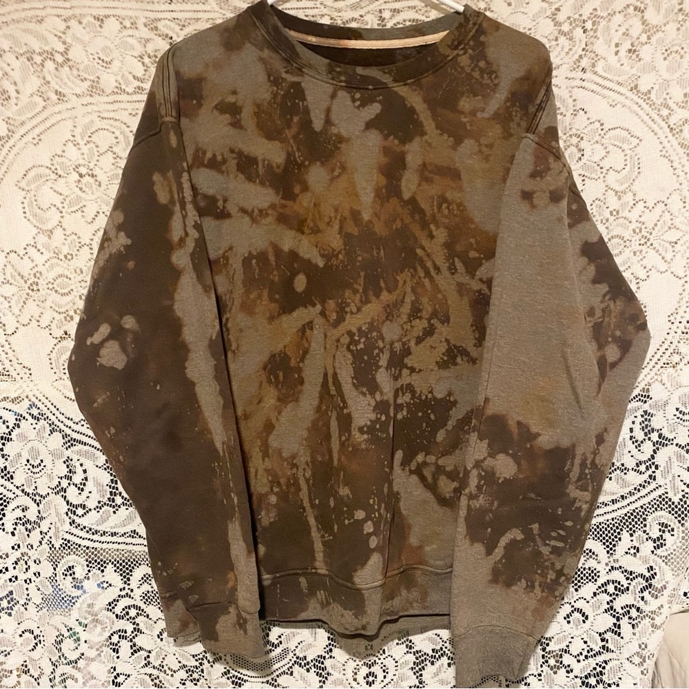 Unisex bleached tie dye crew neck Sz L
